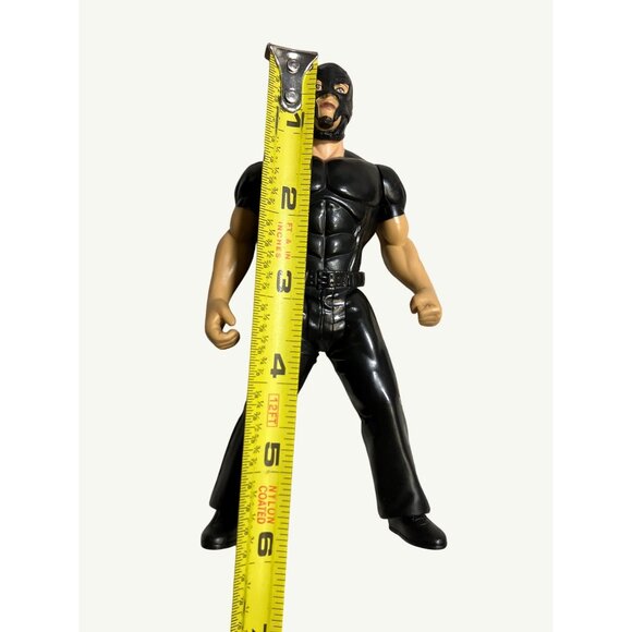 WWE Wrestling 2005 Rey Mysterio Action Figure By JAKKS Pacific - Picture 7 of 15